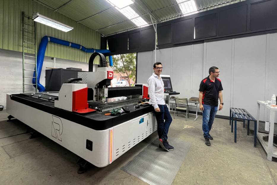 equipos FORZA corte láser