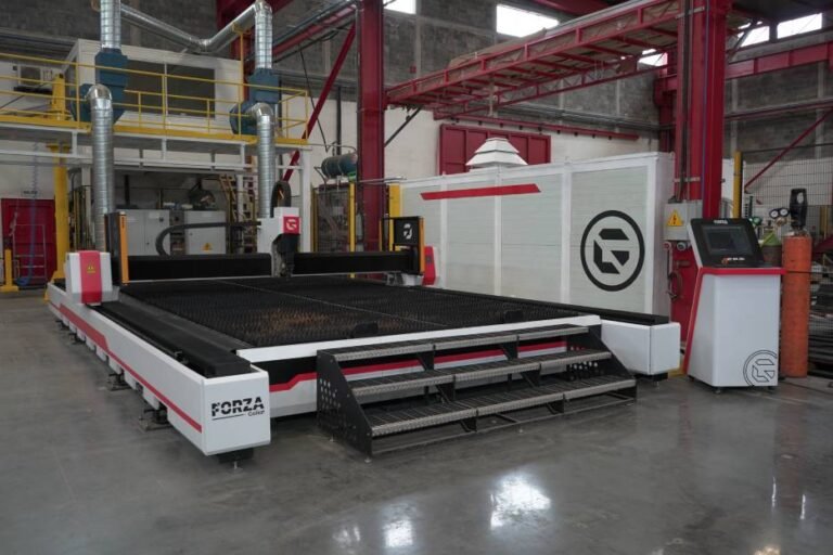 maquinaria corte láser de metal Goliat